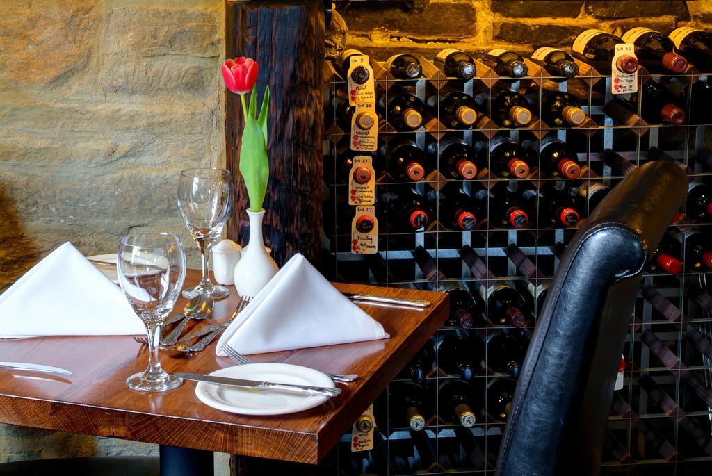 The Old White Lion Hotel Haworth Luaran gambar