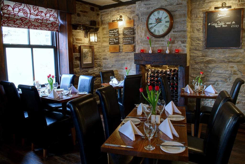 The Old White Lion Hotel Haworth Luaran gambar