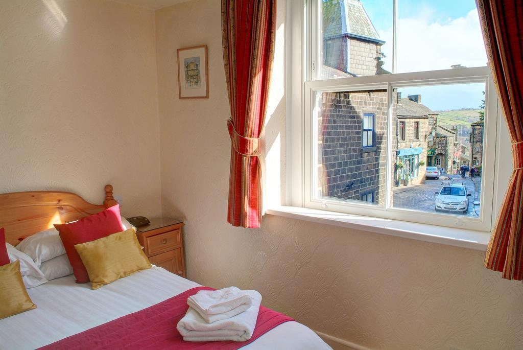 The Old White Lion Hotel Haworth Bilik gambar